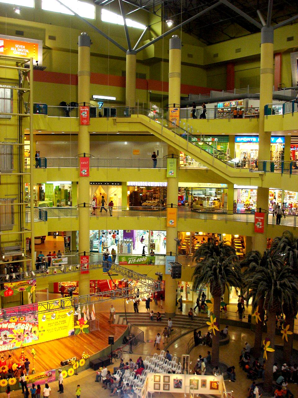 Big Shopping Center